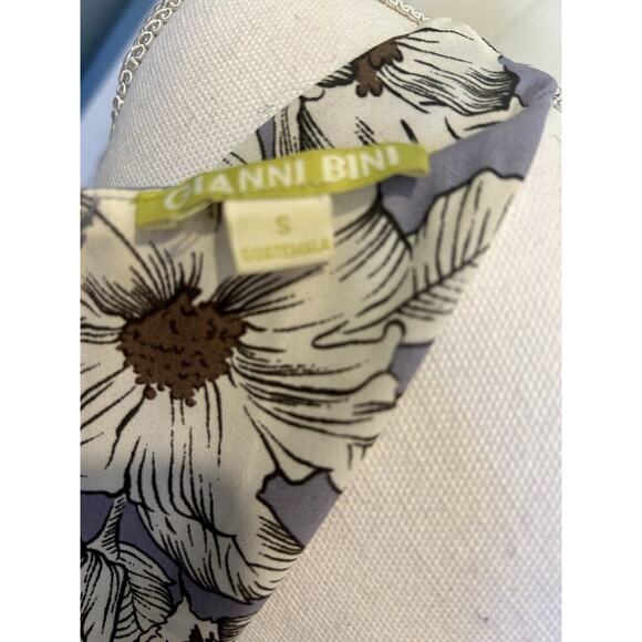 Gianni Bini Small Periwinkle Floral Ruffle Hem Tie Front Dress Sleeveless - Picture 8 of 15